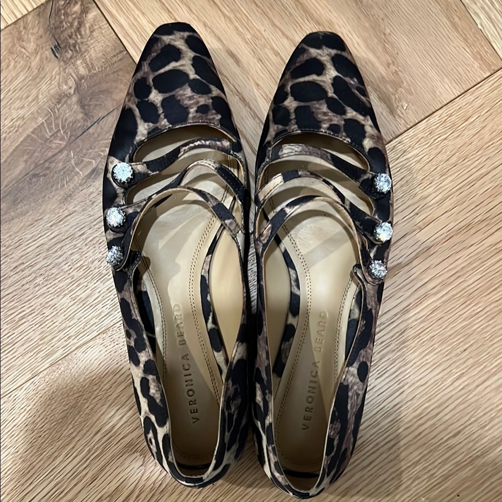 Veronica Beard Brown and Black Flats Leopard Print
